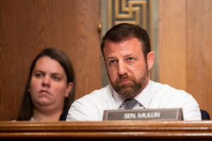 Markwayne Mullin